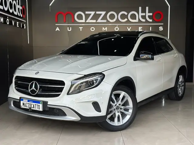 Carro Mercedes-Benz GLA 200 2015 GLA 200 1.6 Vision