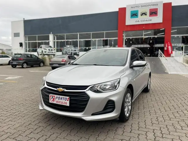 Carro Chevrolet Onix 2023 LT 1.0