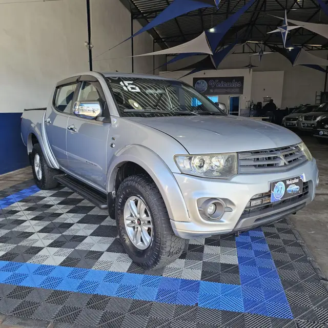 Carro Mitsubishi L200 2016 Triton HPE 3.2 CD TB Int.Diesel Aut