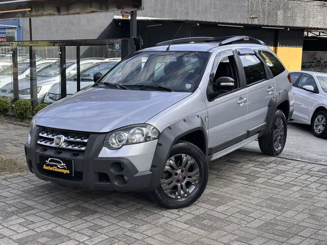 Carro Fiat Palio 2012 W.ADV. LOCK. ITALIA 1.8 Flex 16V