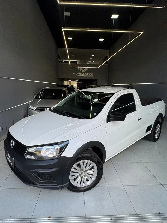 Carro Volkswagen Saveiro 2023 Robust 1.6 MSI CS (Flex)
