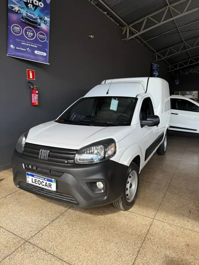 Carro Fiat Fiorino 2023 1.4 Endurance (Flex)