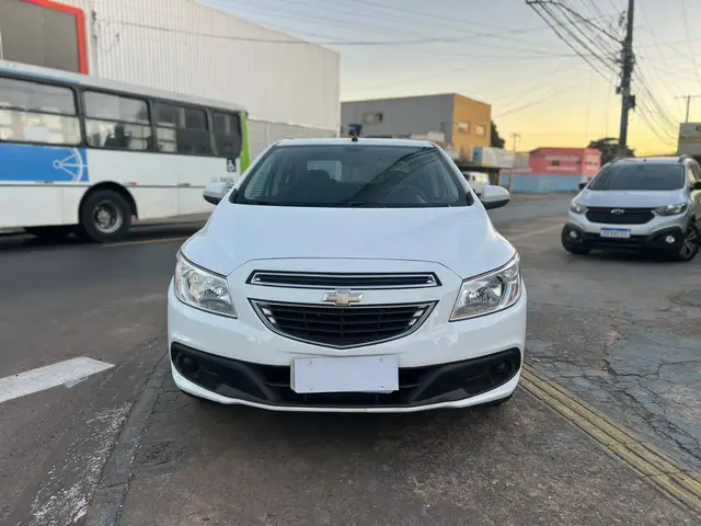 Carro Chevrolet Prisma 2015 1.0 LT SPE/4