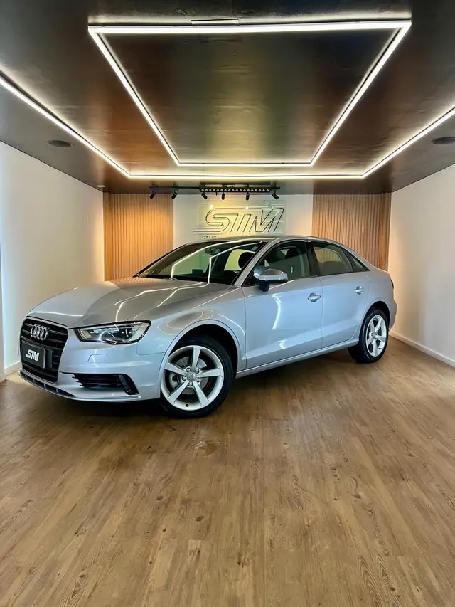 Carro Audi A3 2016 1.4 TFSI Attraction Tiptronic (Flex)