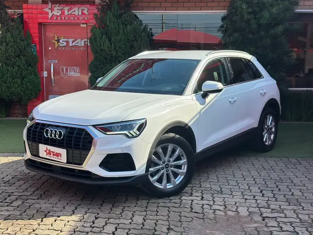 Carro Audi Q3 2021  Prestige 1.4 TFSI S-Tronic (Aut) (Flex)