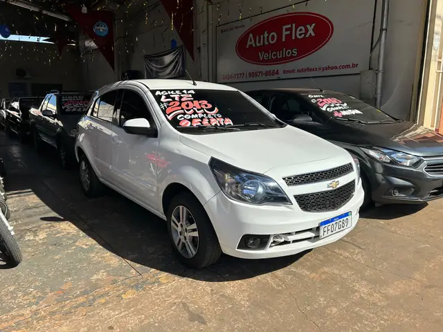 Carro Chevrolet Agile 2013 LTZ 1.4 8V (Flex)