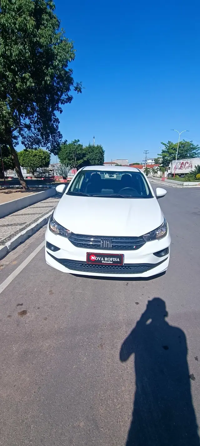 Carro Fiat Cronos 2023 Drive 1.0 (Flex) MT