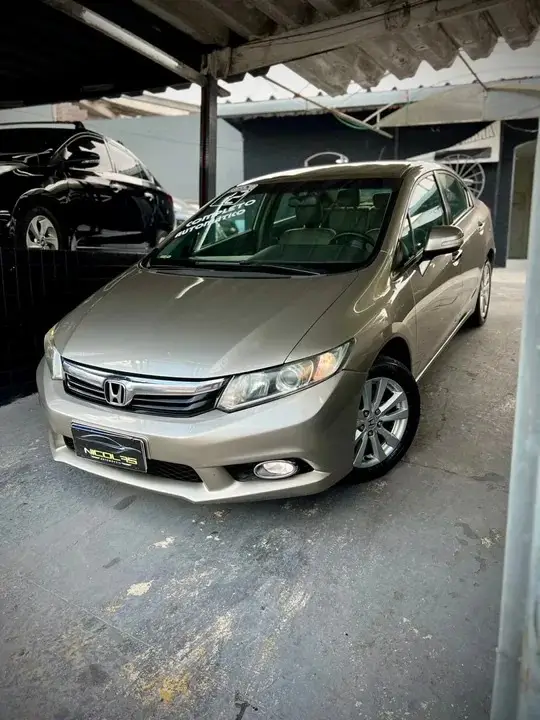 Carro Honda Civic 2012 New  LXL 1.8 16V i-VTEC (Flex)