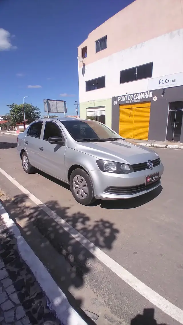Carro Volkswagen Voyage 2014 1.6 VHT (Flex)