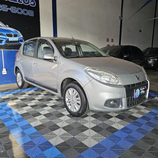 Carro Renault Sandero 2013 Privilege 1.6 16V (Flex)(aut)