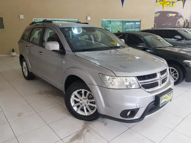 Carro Dodge Journey 2015 SXT 3.6 V6