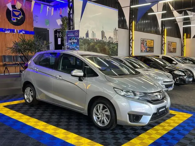 Carro Honda Fit 2015 1.5 16v DX (Flex)