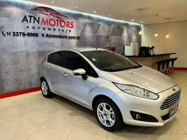Carro Ford New Fiesta Hatch 2015 New Fiesta SE 1.6 16V PowerShift