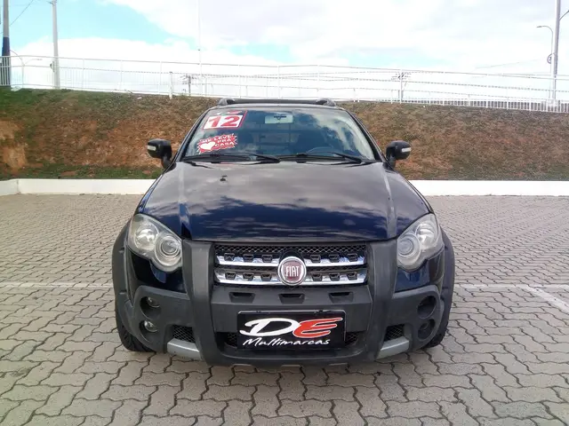 Carro Fiat Strada 2012 Adventure 1.8 16V (Flex) (Cabine Estendida)