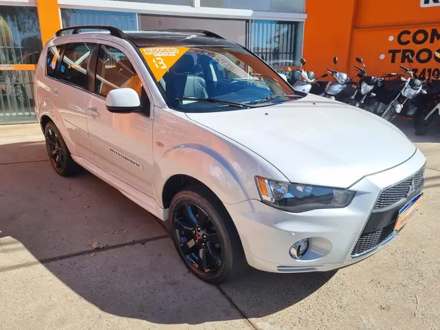 Carro Mitsubishi Outlander 2013 3.0 V6 GT4