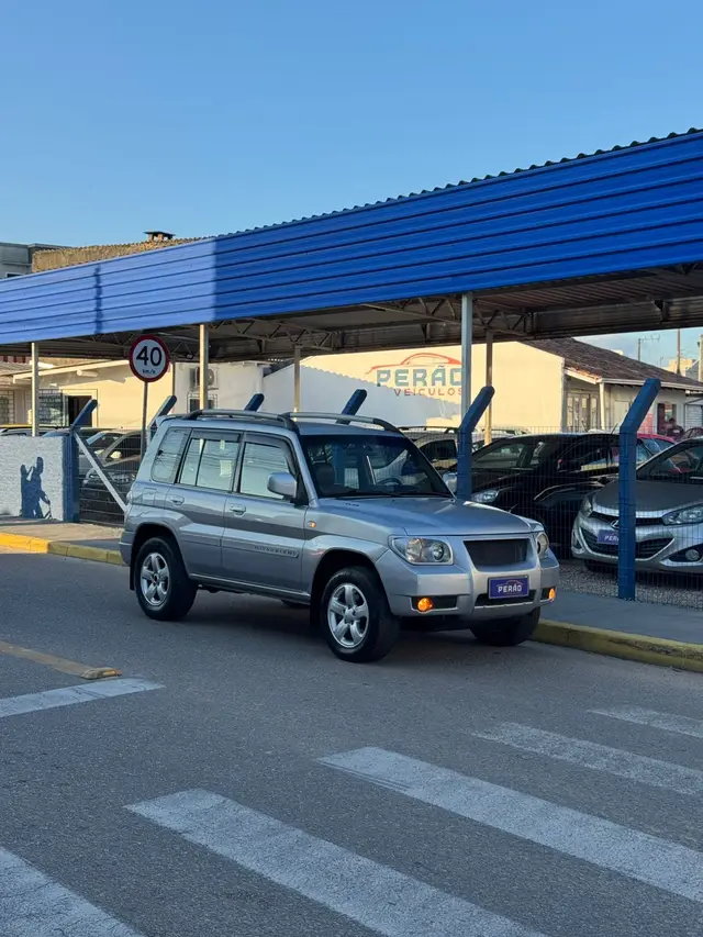 Carro Mitsubishi Pajero TR4 2009 2.0 16V 4x4 (Flex) (Aut)