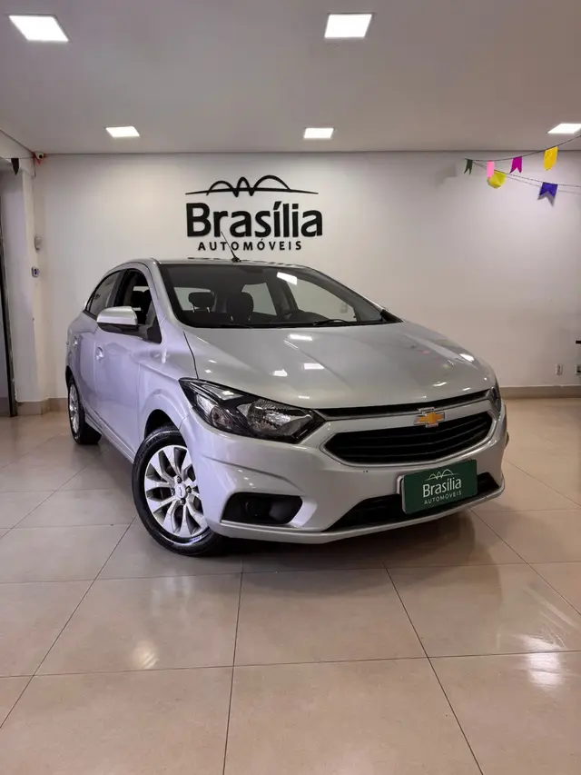 Carro Chevrolet Onix 2018 1.4 LT SPE/4 (Aut)