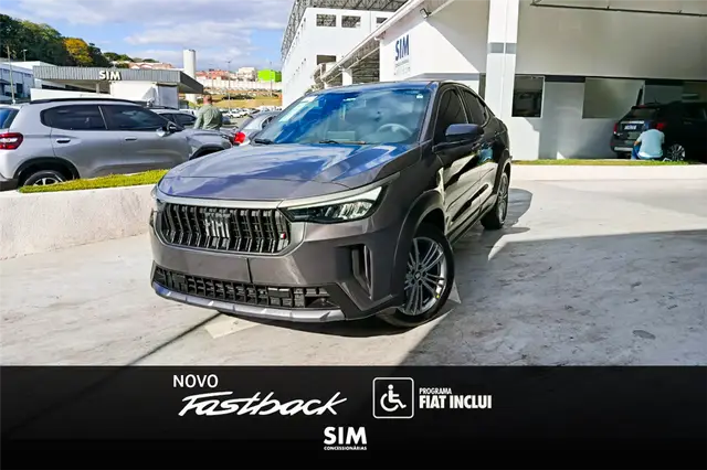 Carro Fiat Fastback 2026 Turbo 200