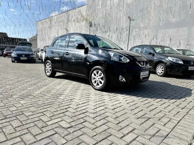 Carro Nissan March 2015 1.0 12V (Flex)