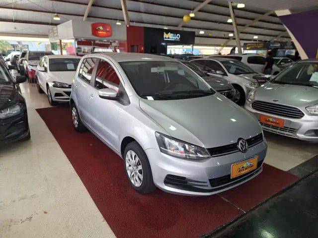 Carro Volkswagen Fox 2017 1.6 MSI Trendline (Flex)