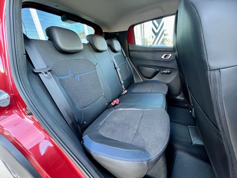 Kwid Intense 1.0 12v SCe (Flex)