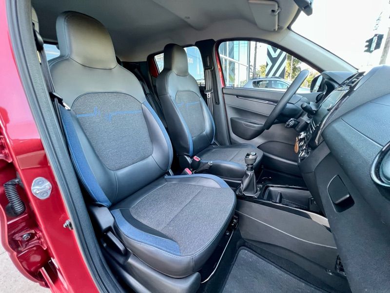 Kwid Intense 1.0 12v SCe (Flex)