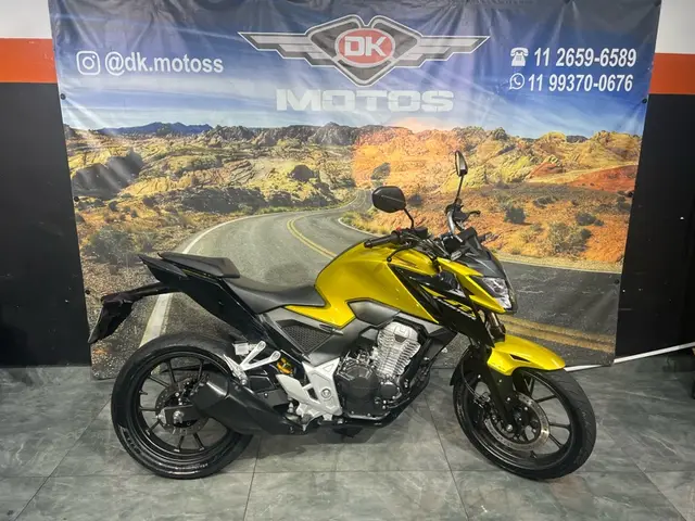 Moto Honda CB 300F Twister 2023 (ABS)