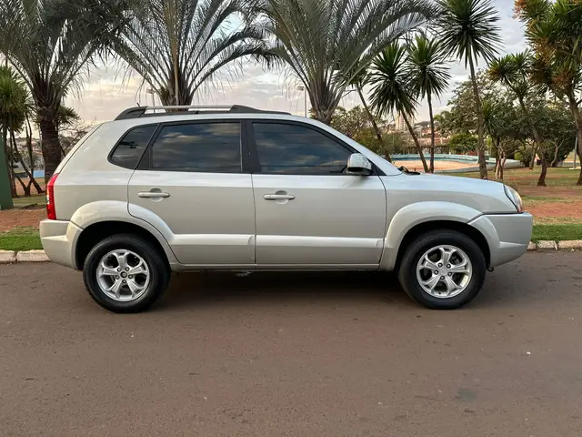 Carro Hyundai Tucson 2014 GL 2.0 16V (Flex)