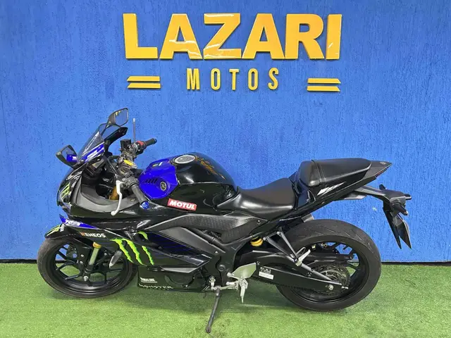 Moto Yamaha YZF R3 2021 (ABS)