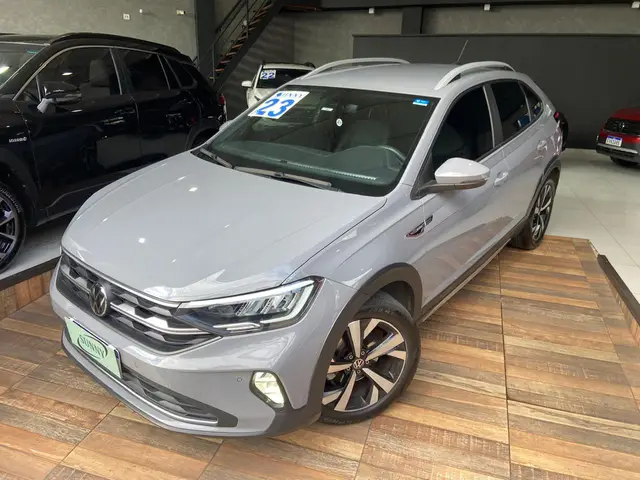Carro Volkswagen Nivus 2023 Highline 200 TSI