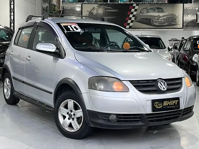 Carro Volkswagen Fox 2010 SUNRISE 1.0 Mi Total Flex 8V