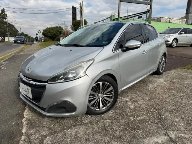 Carro Peugeot 208 2017 Griffe 1.6 16V (Flex) (Aut)