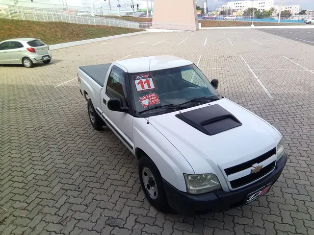 Carro Chevrolet S10 Cabine Simples 2011 S10 Colina 4x2 2.8 Turbo Electronic (Cab Simples)