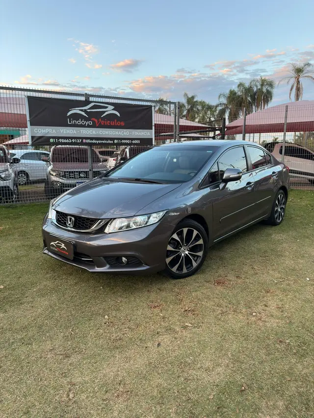 Carro Honda Civic 2015 LXR 2.0 i-VTEC (Aut) (Flex)