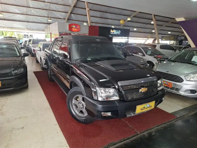 Carro Chevrolet S10 Cabine Dupla 2011 S10 Rodeio 2.4 Flexpower 4X2 (Cab Dupla)