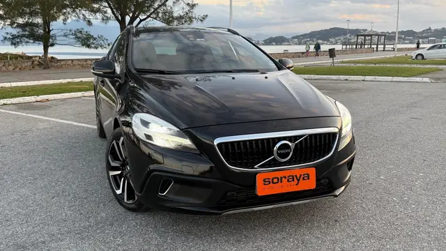 Carro Volvo V40 2017 2.0 T4 Cross Country