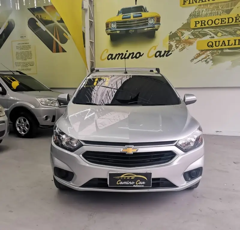 Chevrolet Onix 1.0 LT SPE/4