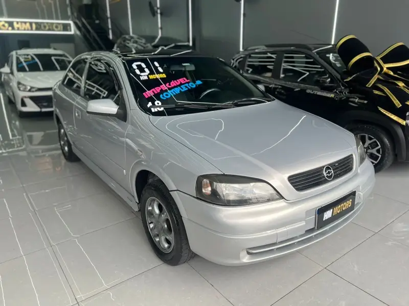 Chevrolet Astra Hatch GL 1.8 MPFi