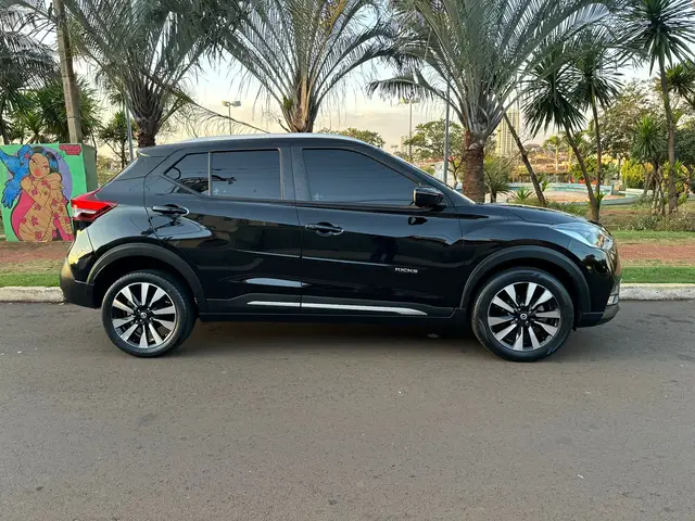 Carro Nissan Kicks 2017 1.6 SL CVT (Flex)