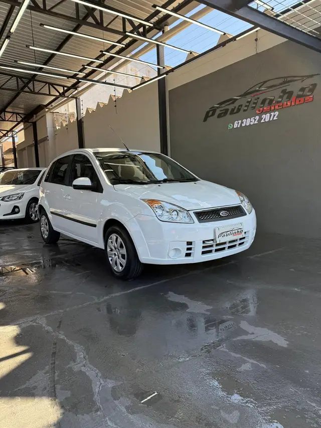 Carro Ford Fiesta Hatch 2008 1.0 (Flex)