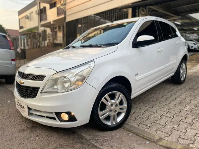 Carro Chevrolet Agile 2010 LTZ 1.4 8V (Flex)