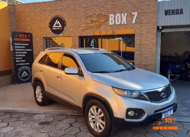 Carro Kia Sorento 2012 2.4 16V 4x2 (Aut)