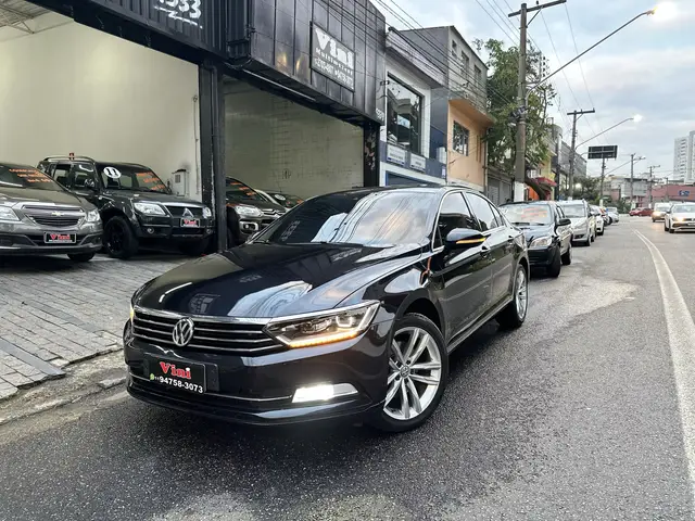 Carro Volkswagen Passat 2018 Highline 2.0 TSI DSG