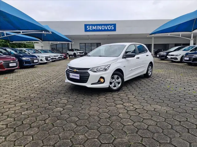 Carro Chevrolet Onix 2025 1.0