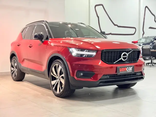 Carro Volvo XC40 2022 R-Design T5 1.5