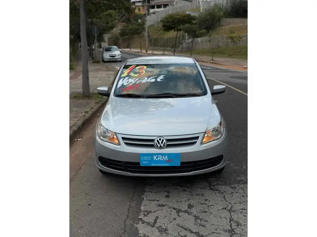 Carro Volkswagen Voyage 2013 1.0 TEC City (Flex)