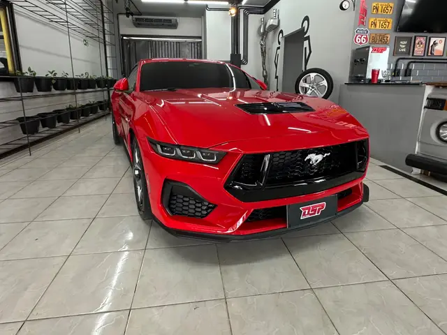 Carro Ford Mustang 2024 GT Performance