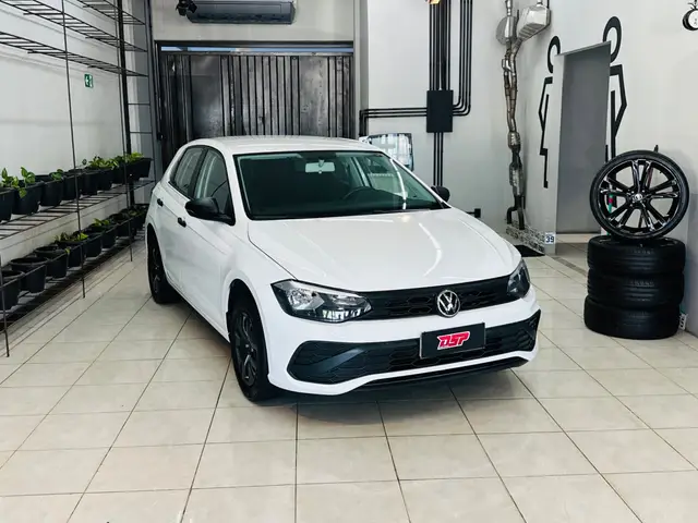 Carro Volkswagen Polo 2024 Track 1.0 Flex 12V 5p