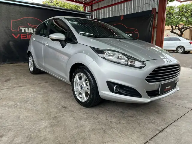 Carro Ford New Fiesta Hatch 2016 New Fiesta SE 1.6 16V