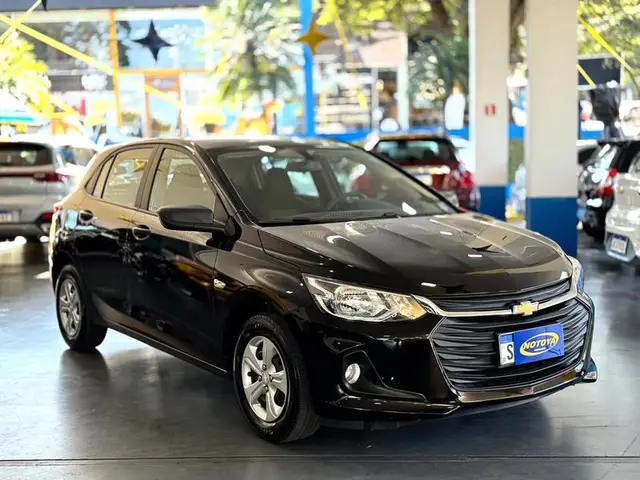 Carro Chevrolet Onix 2024 1.0